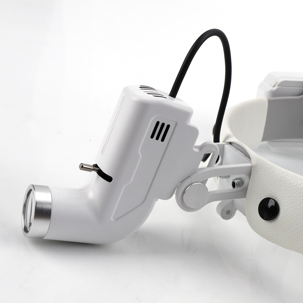ENT Surgical Light With Filter - Medical Lab Equipment avaliação e preço